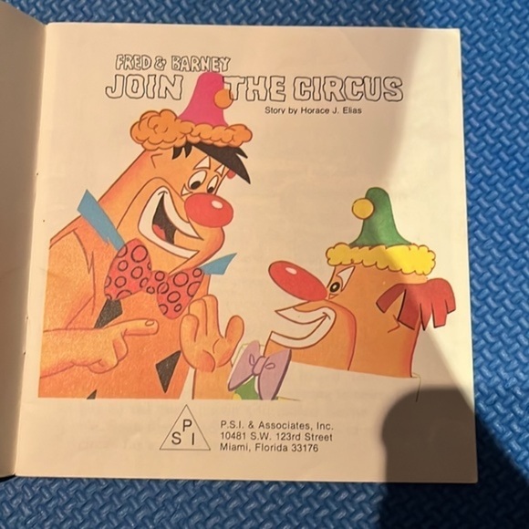Vintage Kids book.  Fred and Barney Join the‎ circus. - Picture 2 of 3